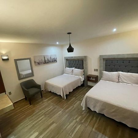 Gold Palace Hotel Сан-Хуан-де-лос-Лагос Екстер'єр фото